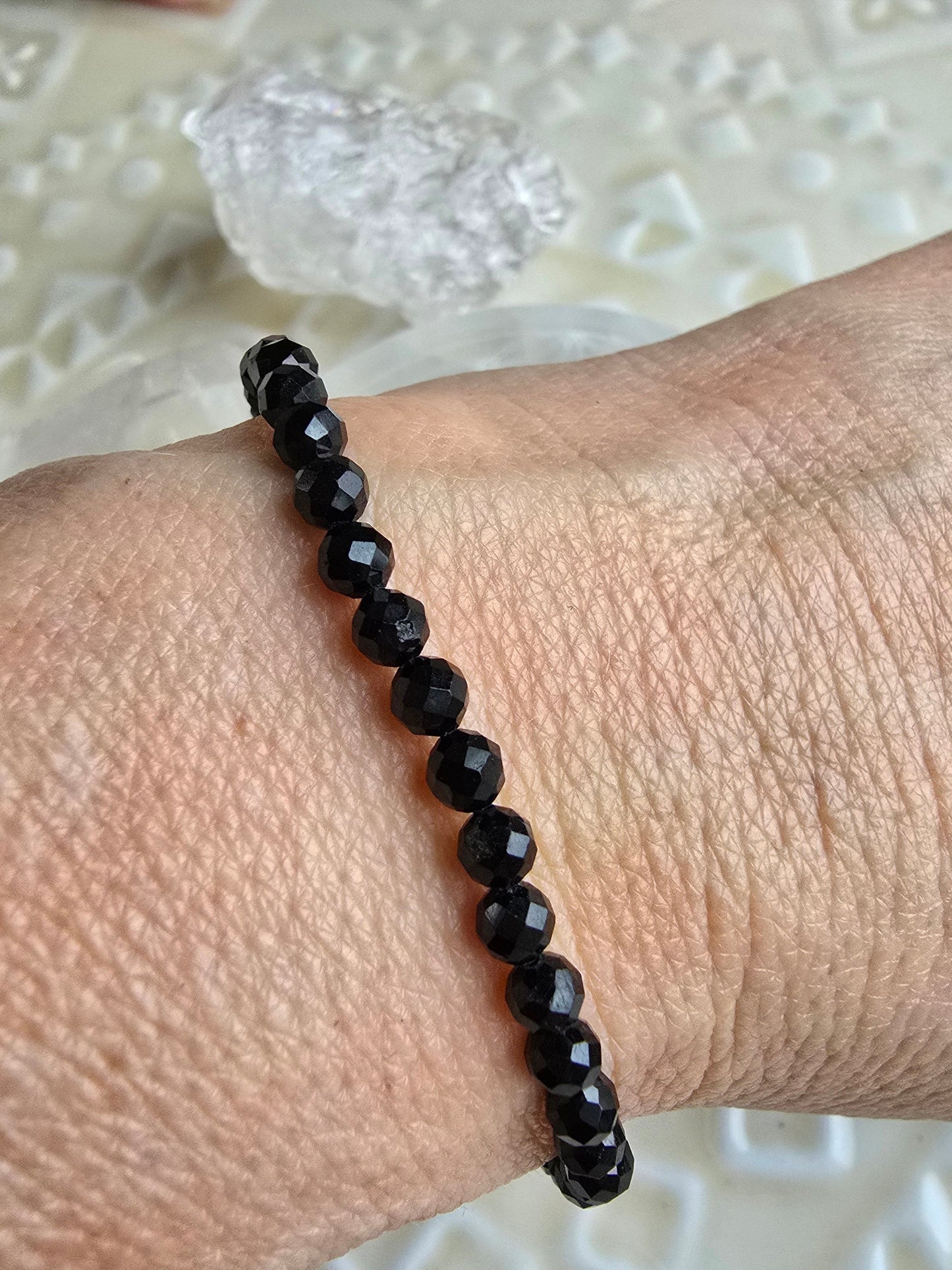 Armband "Turmalin, schwarz (Schoerl)", facettiert