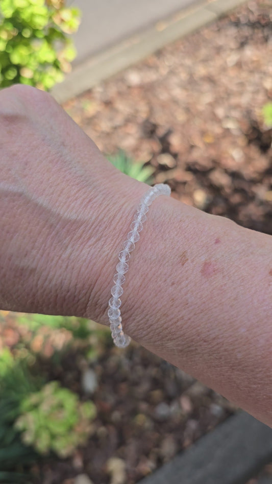 Armband "Bergkristall", facettiert
